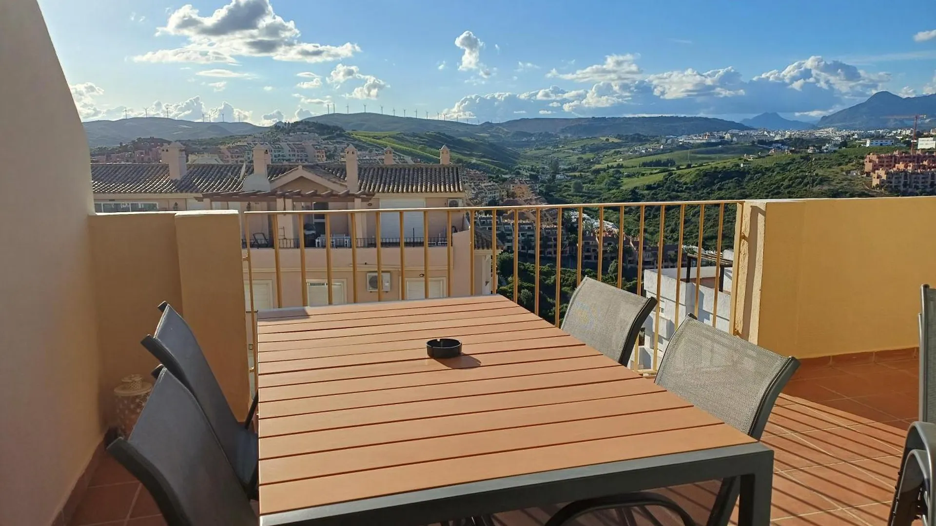 Royal Duquesa Hills - La Duquesa, Puerto De La Duquesa, Sabinillas, Manilva, Malaga - 513 0*, Manilva Spagna